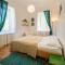 Downtown Forest Hostel & Camping