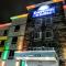 Days Inn & Suites by Wyndham Lubbock Medical Center