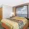 Super 8 by Wyndham Jefferson