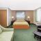 Super 8 by Wyndham Jefferson