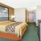 Super 8 by Wyndham Jefferson