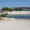 Guesthouse Villa Cvita & Slavko - 特罗吉尔