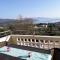 Stelios Apartments