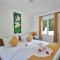Yasad Residence