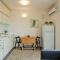 Foto: TLV Suites by the sea, 3 room penthouse 3/22