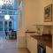 8a Spring Gardens