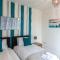 Comfortable Swindon Town Centre Apartments, FREE Parking, sleeps up to 8