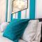 Comfortable Swindon Town Centre Apartments, FREE Parking, sleeps up to 8