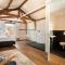 Stayci Serviced Apartments Royal Palace