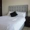 Strelitzia Apartment - Edenvale