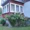 Roosi Holiday Home