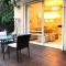 Foto: Luxurious by the Beach Apartment with Garden 27/65
