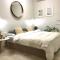 Foto: Luxurious by the Beach Apartment with Garden 39/65