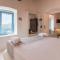 Plaka Suites