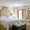 Achillion Liston Suites