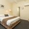 The Club Motel and Apartments - Wagga Wagga