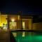 villa Aqua-Jacuzzi-heatable pool-sauna-gym-snooker