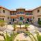 Aloni Suites