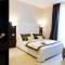 Roman Holidays Boutique Hotel