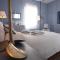 The Collector's Home - 菲尼卡斯