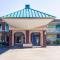Motel 6-Groton, CT - Casinos nearby