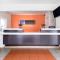 Motel 6-Long Beach, CA - International City - Long Beach