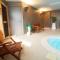 Luxurious Holiday Home in Profondeville Ardennes - Bois-de-Villers
