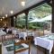 Logis Hostellerie des Monts Jura photo 17