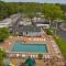 Drakes Island Resort & Cottages