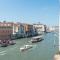 Luxury Apartment On Grand Canal by Wonderful Italy