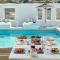 Foto: Mr. and Mrs. White Paros - Small Luxury Hotels of the World 9/88