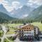 Hotel Dolomitenhof & Chalet Alte Post