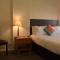 CROWN CBD Hotel - Oil Friendly Price