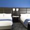 Holiday Inn Express Hotel & Suites Lawrenceville by IHG