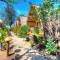 Bambu Cottages