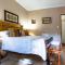 NANNA ROUS TOWN HOUSE
