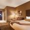 Best Western Plus Night Watchman Inn & Suites - Greensburg