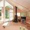 Holiday Home Lynggærdevej Højby X