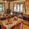 1 Bedroom Stunning Home In Guern