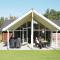 Foto: Holiday home Rodby 24 with Hot tub