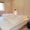 Foto: Holiday home Rodby 24 with Hot tub 16/20
