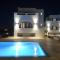 Plaka Collection