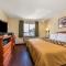 Super 8 by Wyndham Denton