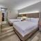 Holiday Inn Express Hotel & Suites Medford-Central Point, an IHG Hotel - Сентрал Пойнт