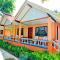 Lanta Emerald Bungalow