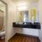 Hotel 465 By Regency