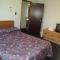 Oasis Motel by The Falls - Niagara Falls