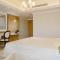 Qbic City Hotel