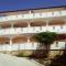 Apartments Denis - Metajna