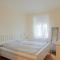 One-bedroom apartment near I.P.Pavlova Foto: One-bedroom apartment near I.P.Pavlova
